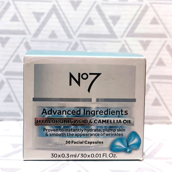 No7 Skincare No7 Advanced Ingredients Hyaluronic Acid Camellia Oil
